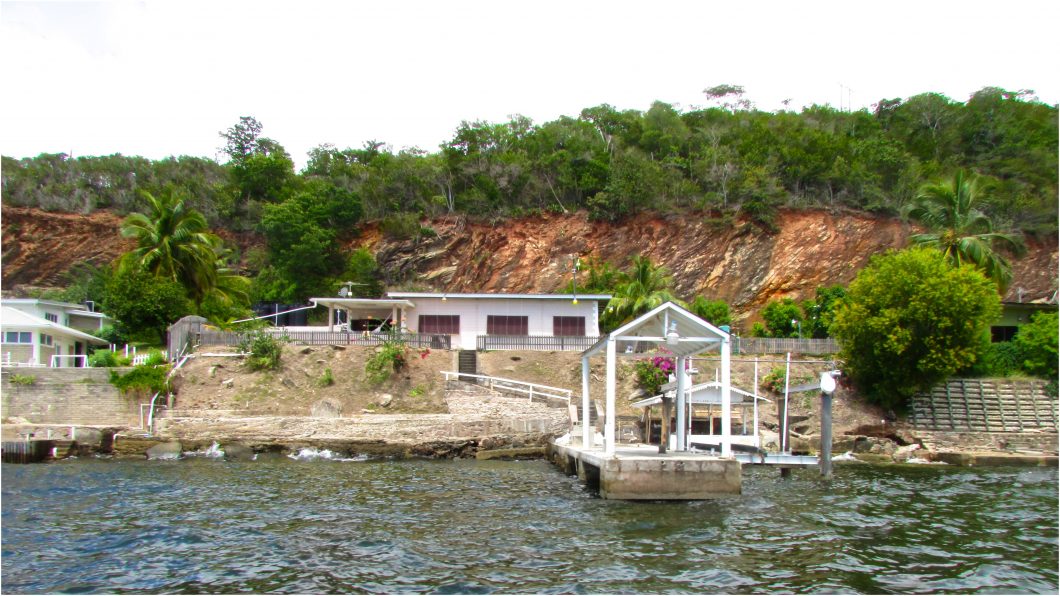 Balmoral Bay Monos Island House For Sale